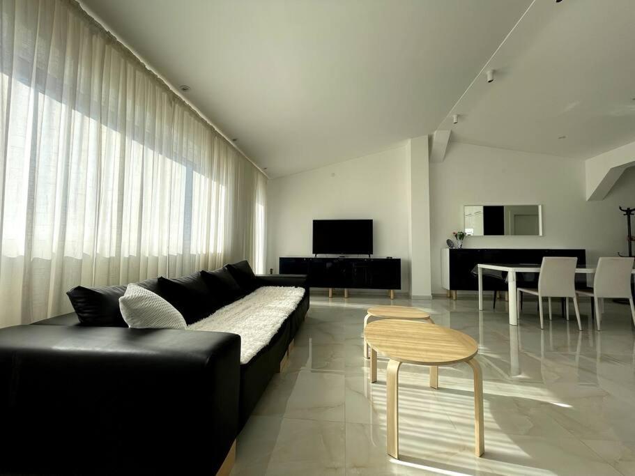 Lux House Olga Apartment Ruma Cameră foto